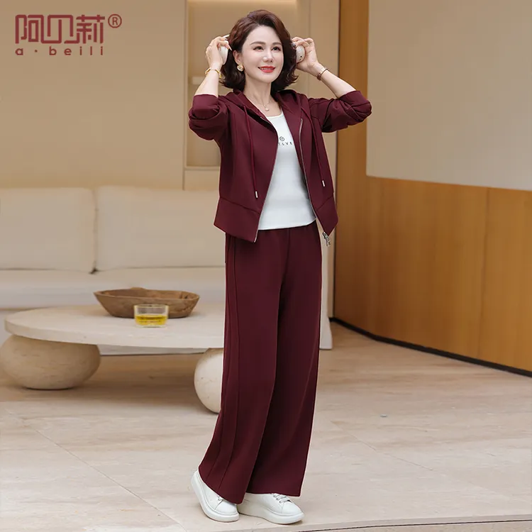 时尚妈妈秋装纯色休闲套装50-60岁连帽短款外套中老年女装两件套