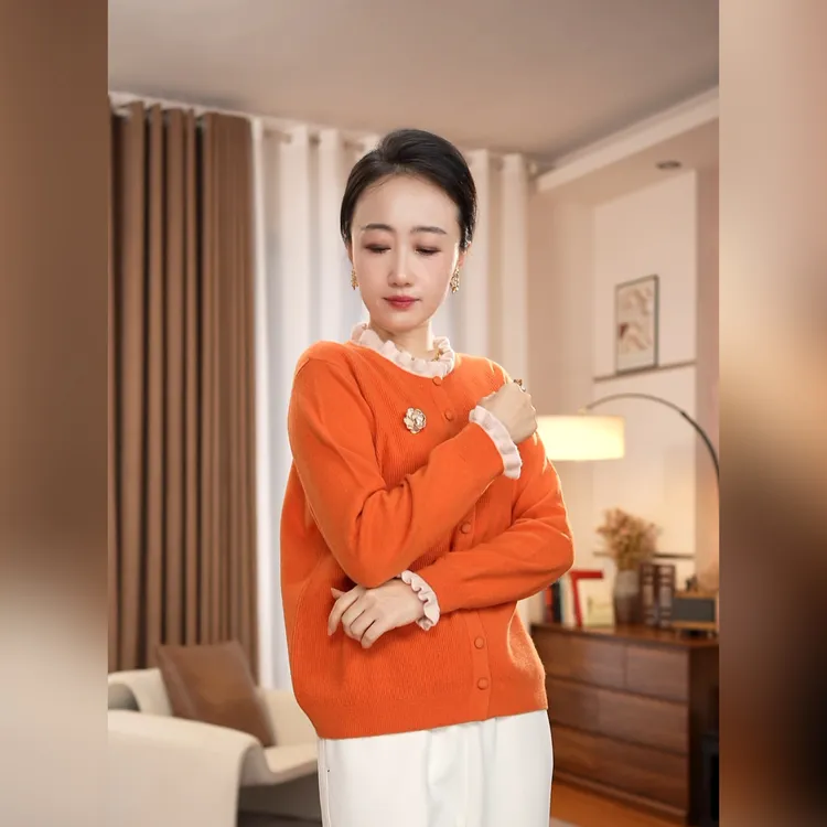 莲羽·Sister100纯羊毛气质时尚大码宽松撞色木耳边开衫长袖女士上衣992513-1#