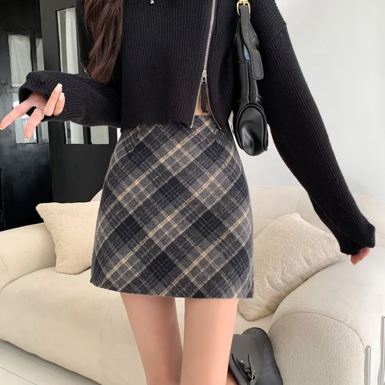 秋冬款女复古格子毛呢高腰显瘦A字半身裙女小个子胖MM穿搭包臀裙