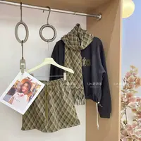 君君家【格子】韩系加绒套装 格子裙+卫衣+围巾 2920