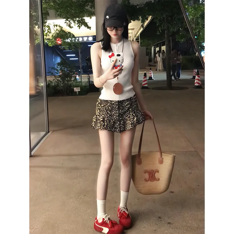 夏日绝美俏皮小套装韩系辣妹针织背心上衣女夏季豹纹短裙裙裤套装
