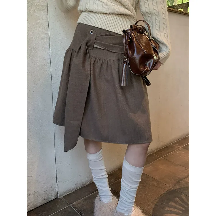 咖色宽腰片飘带a字半身裙女2025秋冬款蓬蓬裙子设计感捏褶a字中裙