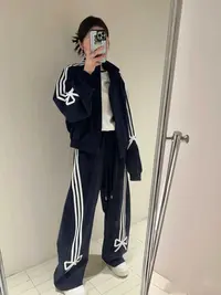冲！欧洲站 藏青色蝴蝶结贴条运动外套 套装 蝴蝶结拉条长裤休闲裤