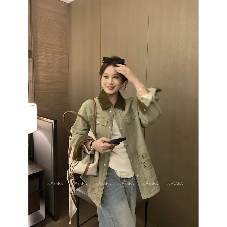 现货大婉酱微胖定制【彩牛外套】100棉重工刺绣设计感牛仔外套8898D