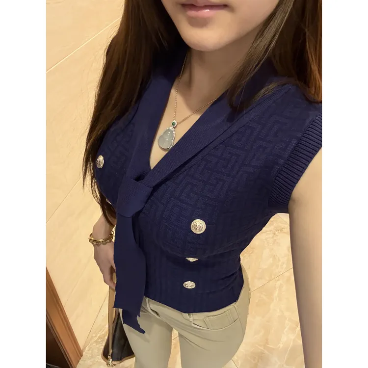 名媛气质小香风针织背心夏设计感修身短袖V领无袖上衣女时尚法式