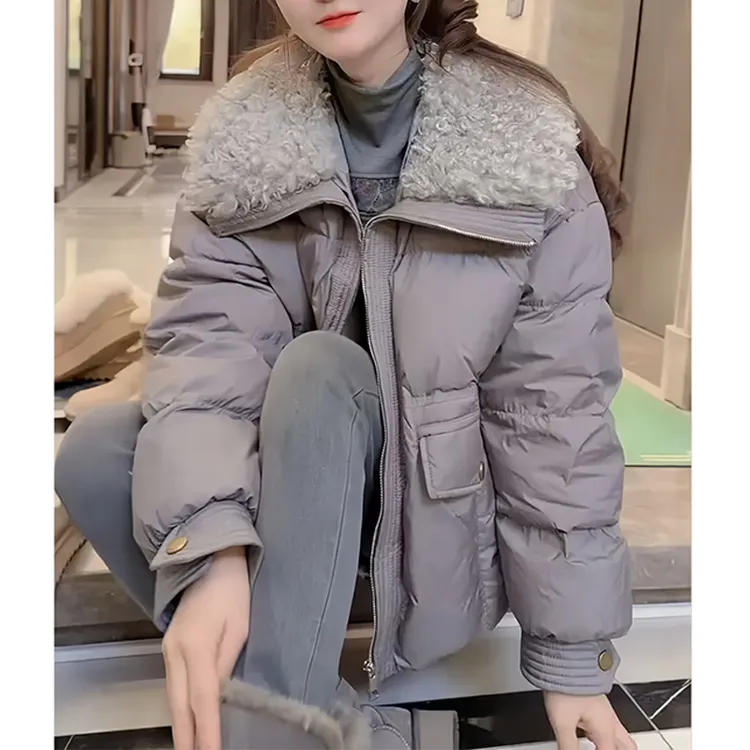 潮流时髦风格毛领棉服上衣女2025冬季显瘦设计感百搭新款气质衣服