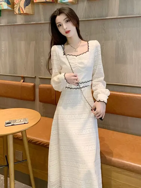 小个子款方领白色蕾丝连衣裙早秋穿搭新款女装长袖高级感气质长裙