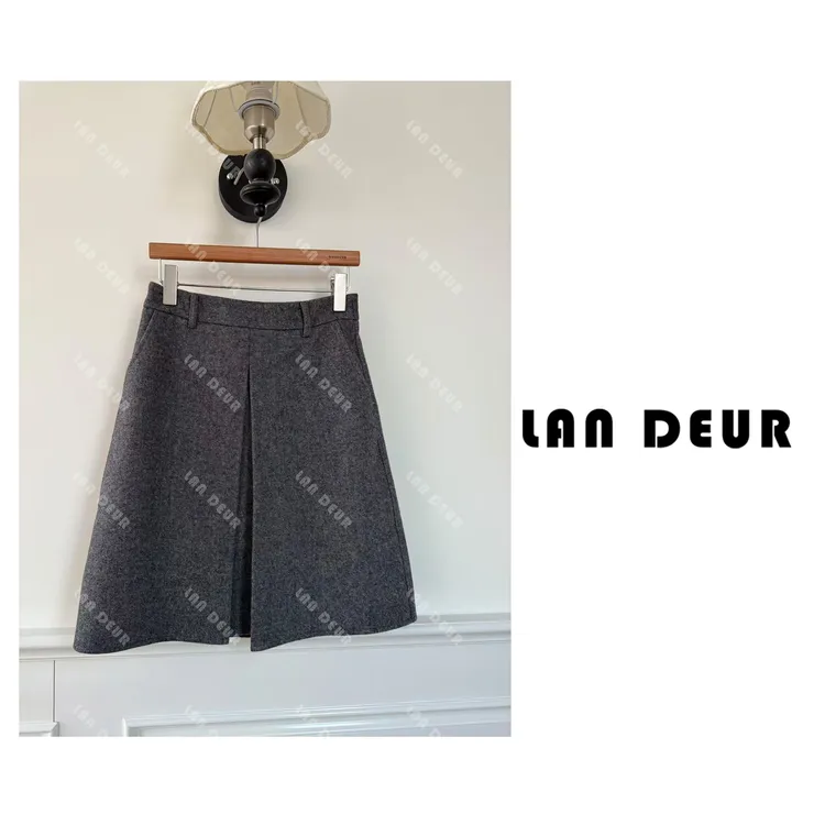 【烟岚云影】绵羊毛复古压褶毛呢半身裙女遮跨显瘦A字裙女