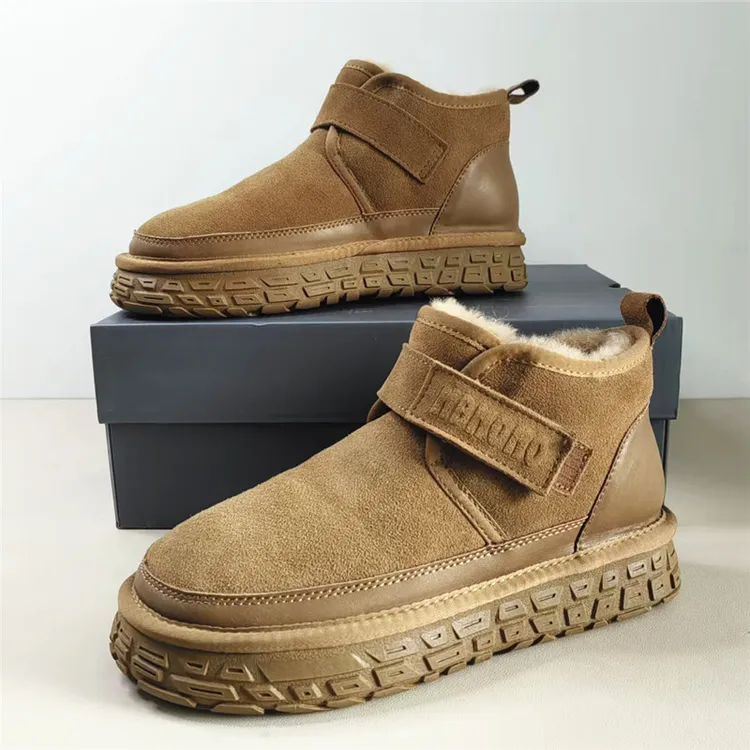 2499内里全羊毛魔术贴厚底保暖男士雪地靴时尚短靴防滑东北大棉鞋
