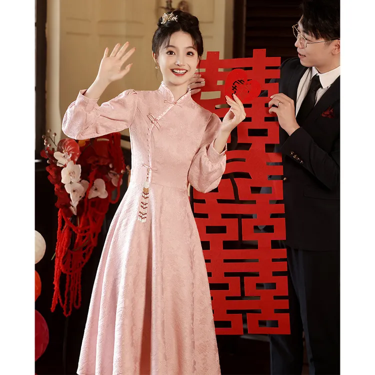 粉色旗袍敬酒服新娘订婚礼服新中式宴会短袖长袖回门连衣裙