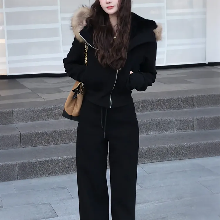 黑色毛领外套休闲长裤子两件套女秋冬季新款高级好看漂亮加绒套装