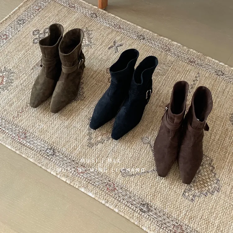 胡豆豆｜气质内增高短靴系带方扣女靴方尖头秋冬加绒保暖靴B1728-8