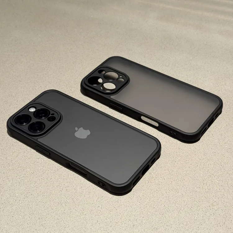 ZMGX磨砂黑色防指纹适用苹果16/15Pro手机壳iPhone14/13/12/11套