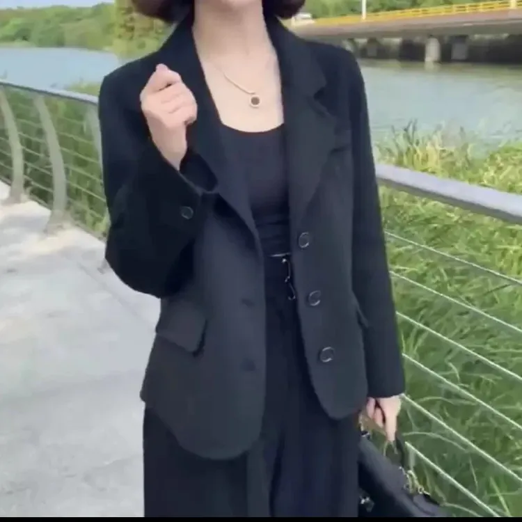 时尚潮流百搭精品女装上衣外套气质好看