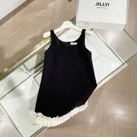 jillyi【清风花瓣】黑色拼接蕾丝花瓣下摆时尚气质吊带连衣裙