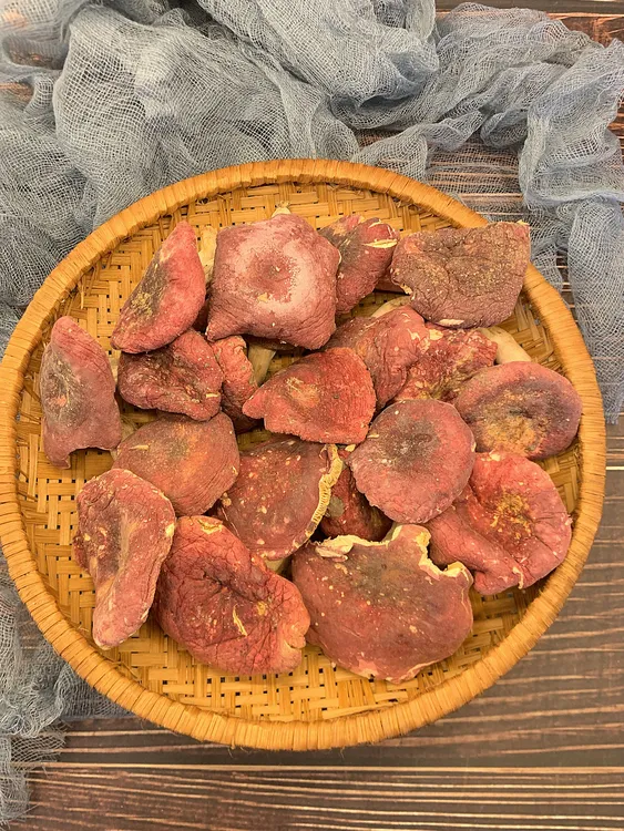 精品野生河南红菇可煮米线煮面煮米粉的菌菇干货
