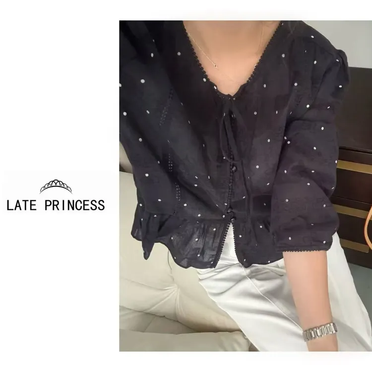 LATE PRINCESS【飘逸】秋季新款气质V领飘带波点开衫