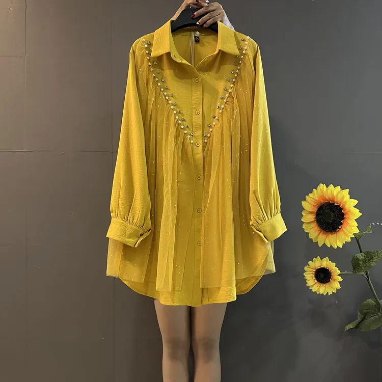 早春新款时尚重工钉珠拼接网纱遮肚显瘦亮闪闪显瘦大衫