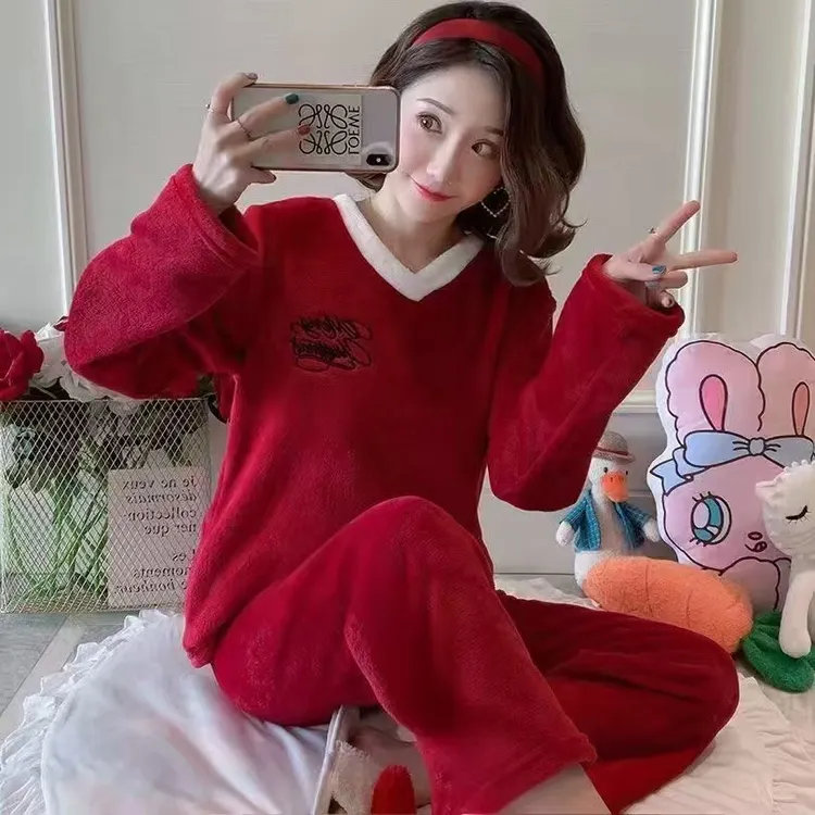 80-245斤秋冬季珊瑚绒睡衣女士V领冬季女士大码睡衣家居服套装