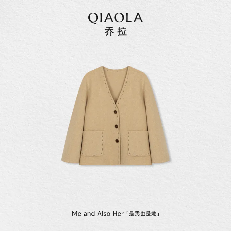 QIAOLA/乔拉【黄油调香】秋冬绵羊毛时尚简约V领双面毛呢纽扣外套