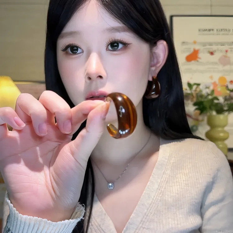 合金亚克力耳饰 焦糖奶白~法式C型亚克力耳环春秋夸张独特圈圈耳