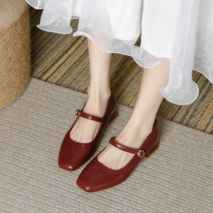 法式真皮复古粗跟鞋酒红色玛丽珍订婚鞋单鞋通勤百搭职业工作鞋