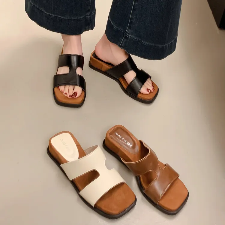 绝美复古一字拖鞋女士外穿夏季新款法式坡高跟海边仙女风凉拖鞋子