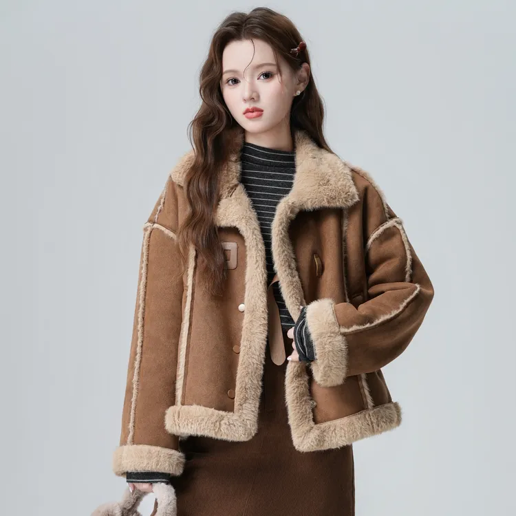 咖色麂皮绒外套女冬2025冬季新款翻领皮毛一体羊羔毛外套短款上衣