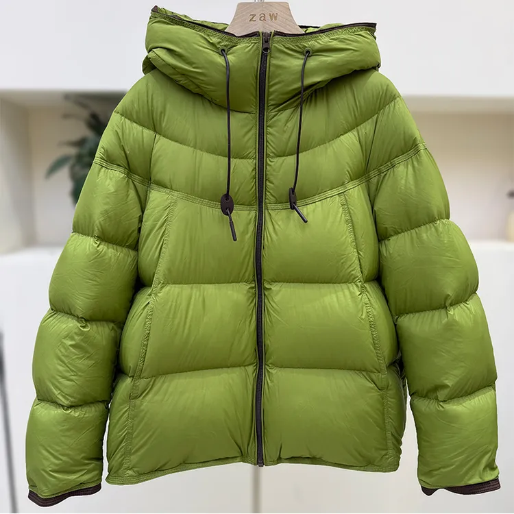 zaw大码女装加厚保暖羽绒服冬季2025新款宽松白鸭绒胖mm外套25551