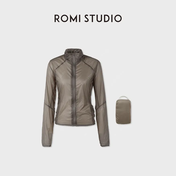ROMI STUDIO 超轻薄空气感多口袋可收纳皮肤衣外套 RWCSWD3287