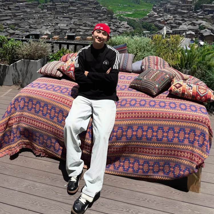 SANBAI 叁佰【徽章卫衣】美式复古足球服长袖圆领重磅卫衣