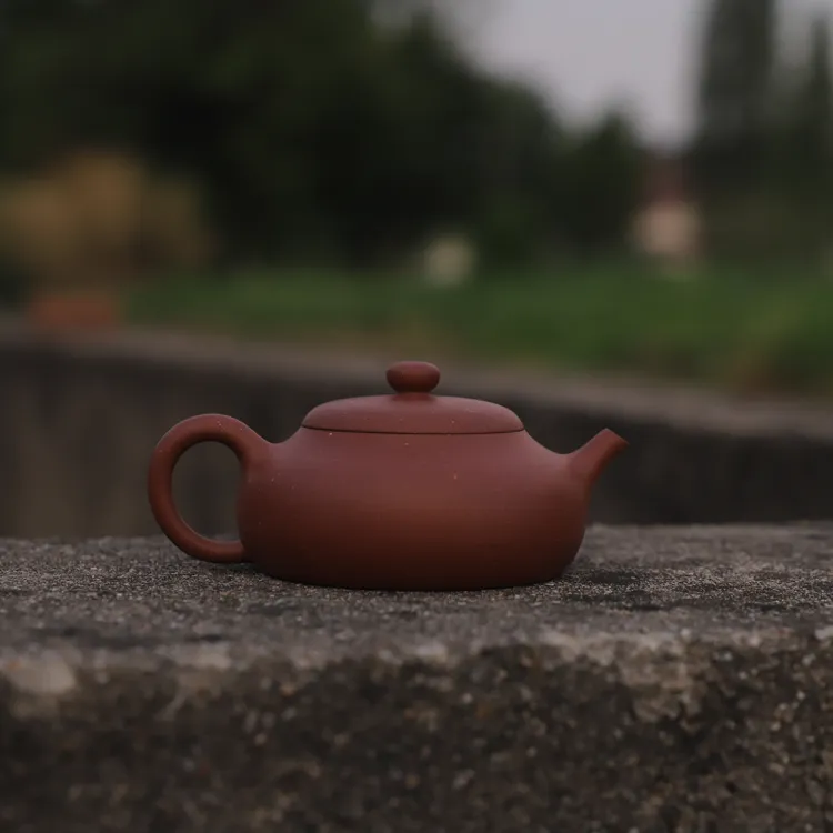 御壶清茗+酌古壶+140CC+全手工制+黄龙山原矿紫泥+神飚紫砂艺术馆