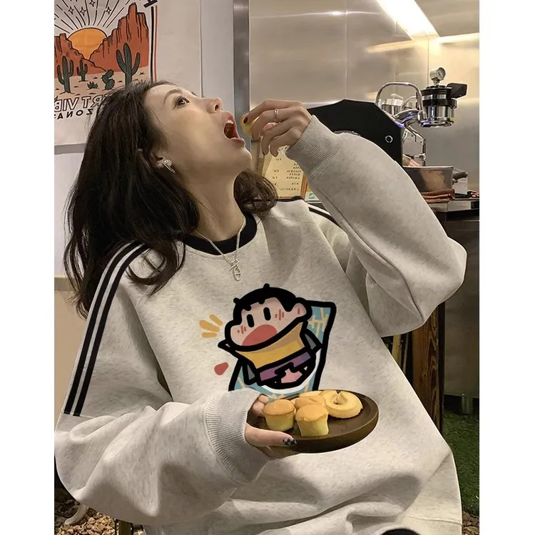 三条杠撞色拼接蜡笔小新卫衣女秋冬小众设计宽松休闲圆领长袖上衣