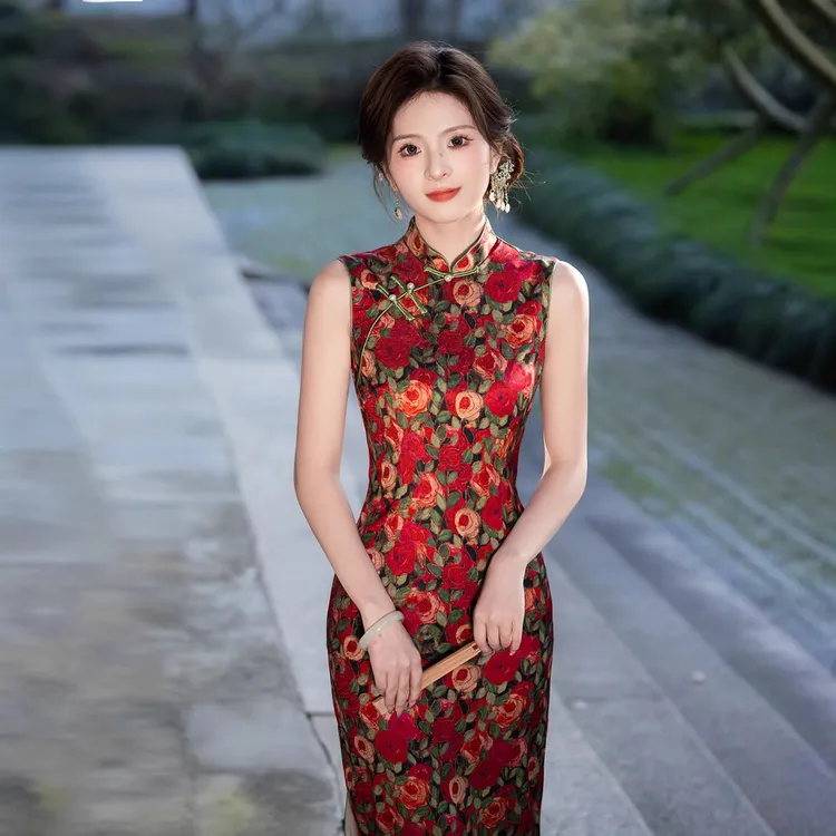 【影花】无袖年轻款高档碎花旗袍2025春季新款中式日常连衣裙修身