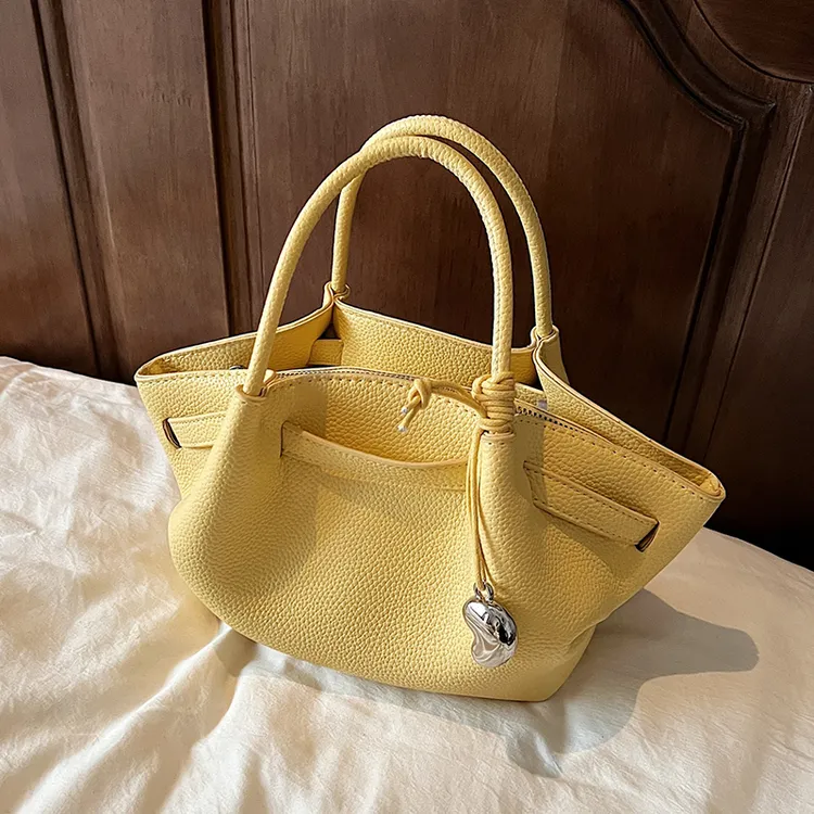 夏天流行爆款小拎包包女式2025新款精致百搭斜挎包超火手提翅膀包