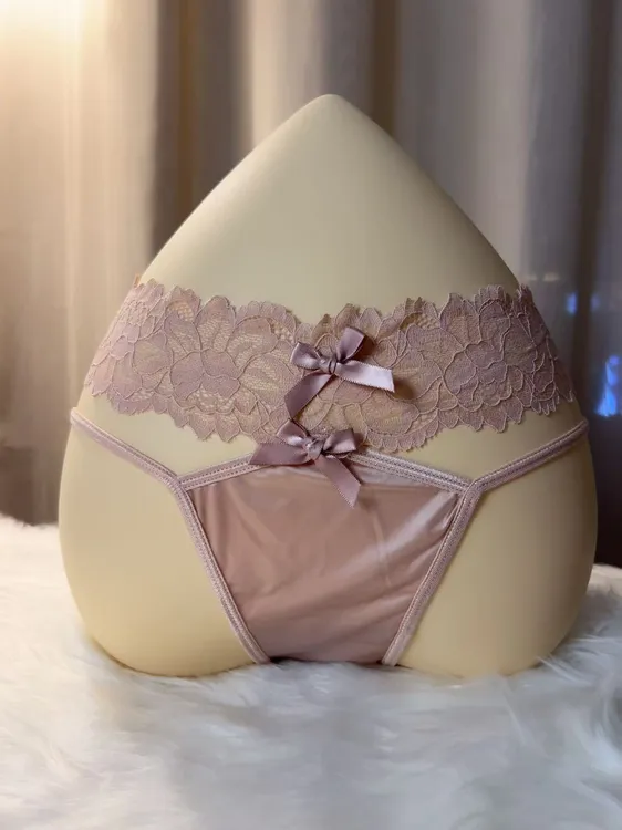 法式缎面性感无痕蕾丝内裤女士纯欲镂空诱惑情调三角裤内衣花边