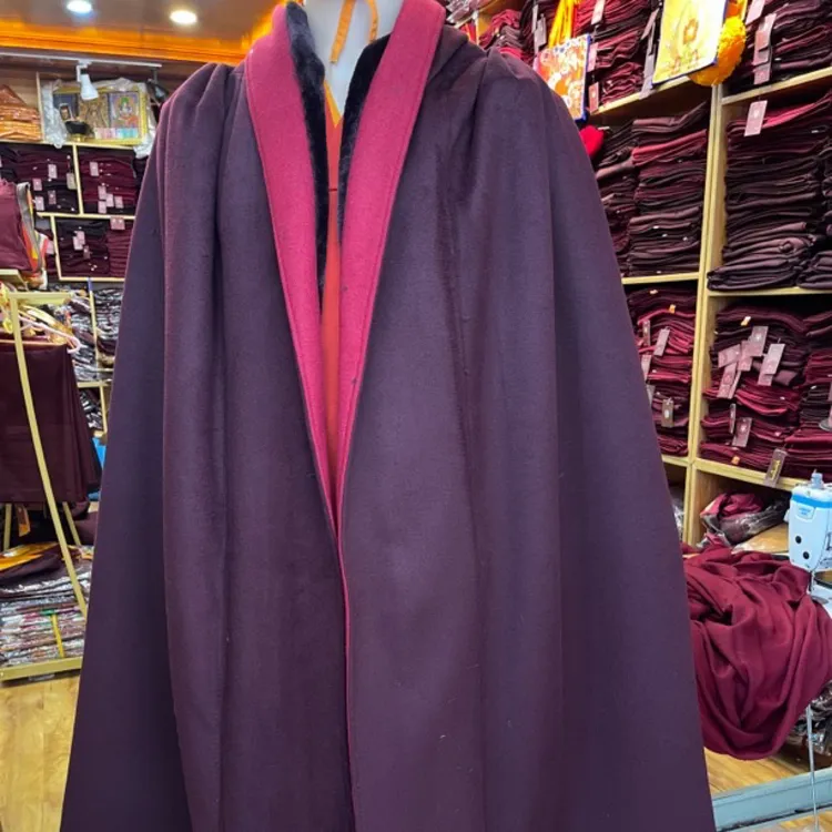 发两个大衣酒红色尼子里面羊毛