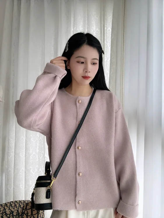 【原版正版】软糯亲肤高密度圆领小香风韩系百搭小金扣针织开衫