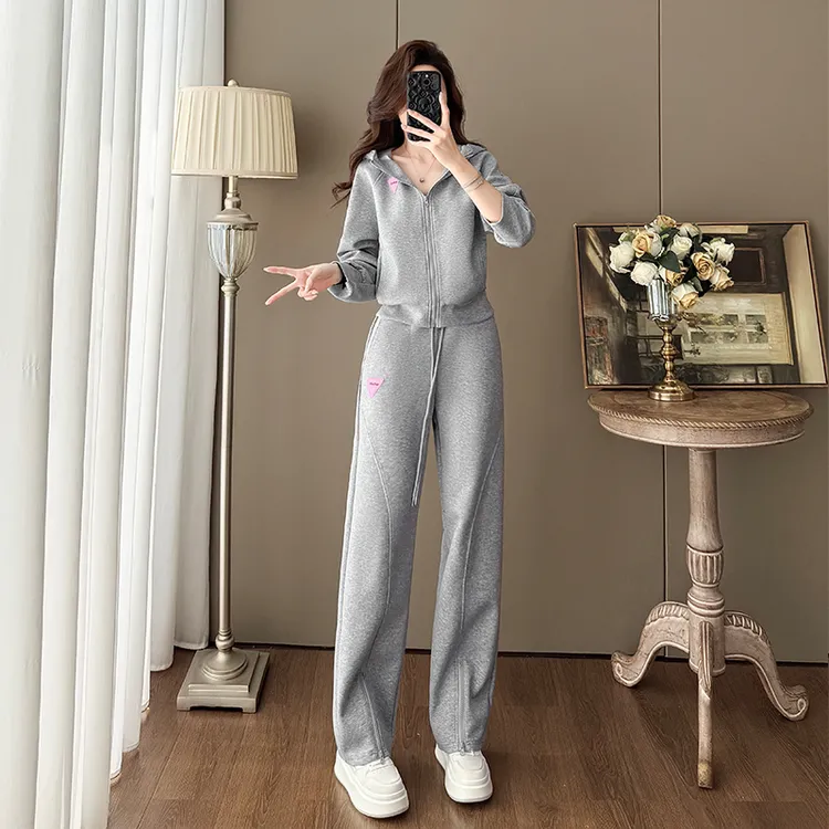 韩版休闲时尚套装女秋季洋气显瘦减龄连帽卫衣拉链开叉卫裤两件套