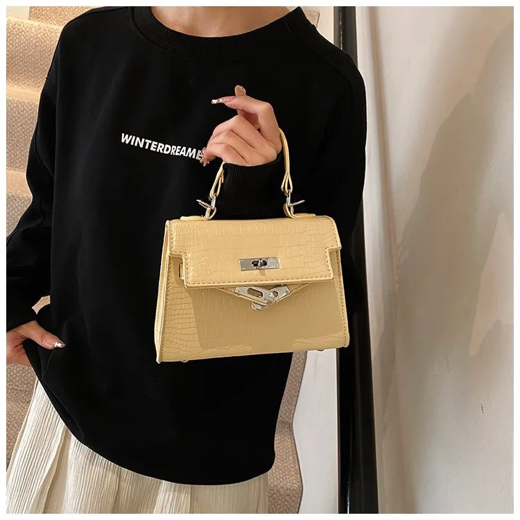迷你女士凯莉包时尚百搭鳄鱼纹斜挎包韩版ins手提包洋气百搭女包