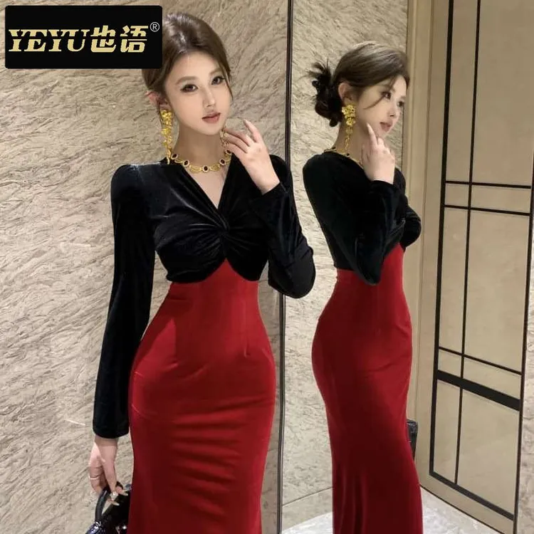 风情万种领撞色鱼尾连衣裙女秋冬轻熟法式丝绒收腰小妈包臀长裙
