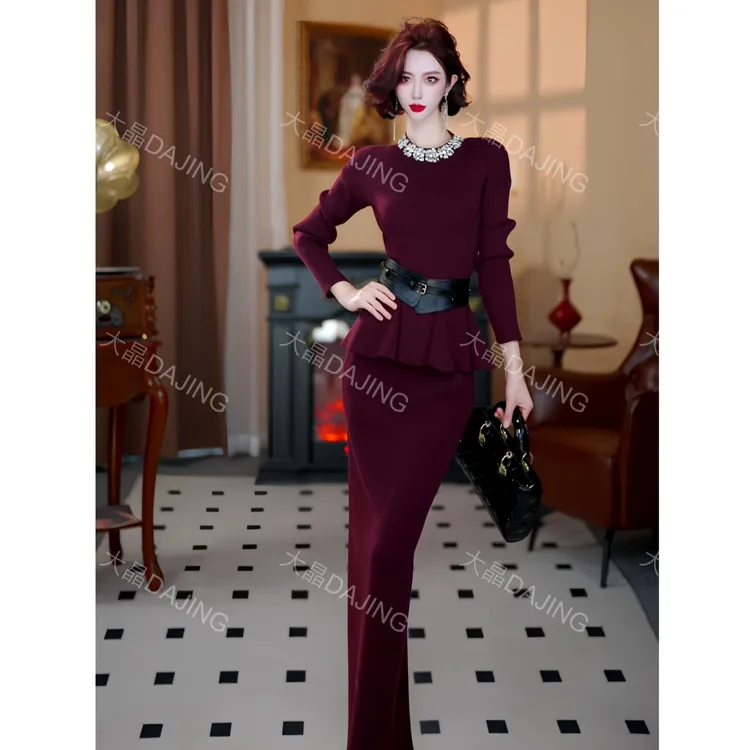 【大晶定制】冬新款黑/红色针织羊毛修身气质上衣+半裙两件套套装