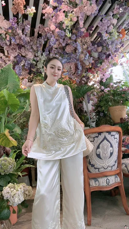 莹莹欧货【刺绣醋酸国风】新中式极简国风时尚宽松提花设计师套装