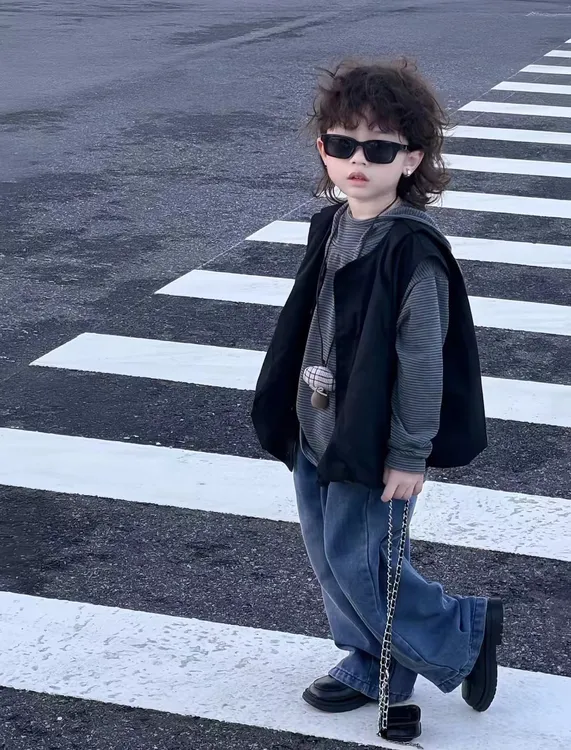 男童春秋款套装2025新款时髦男女童连帽卫衣痞帅马甲三件套潮酷