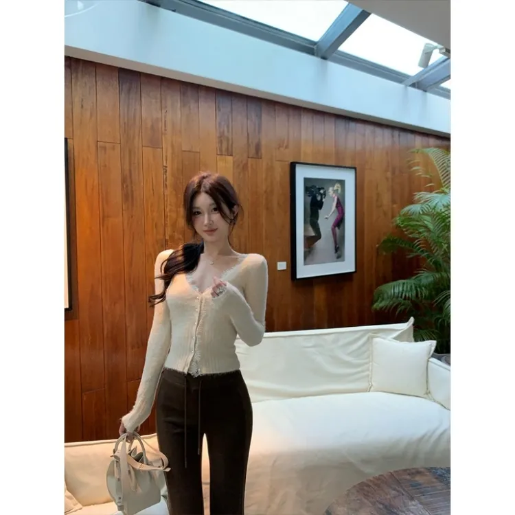 M0700蕾丝边V领针织打底衫女2025年秋冬气质修身显瘦长袖开衫上衣