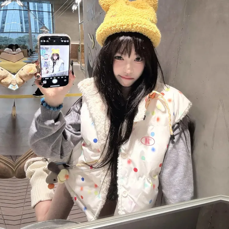 双面穿秋冬棉服马甲女短款2025新款巨好看百搭棉衣马夹格子外套潮