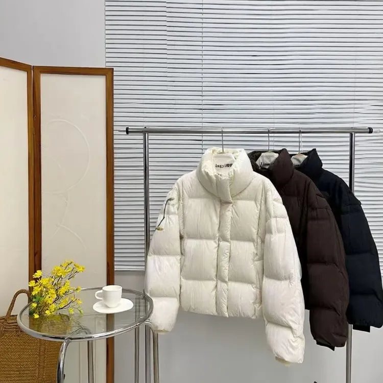 新中式刺绣提花立领面包女短款小个子冬季保暖白鹅绒国风外套