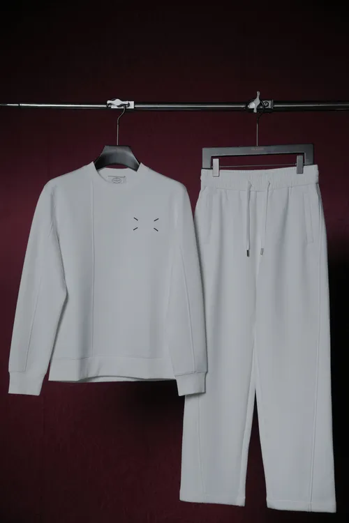 <宠粉款>男士早秋宠粉款圆领刺绣微阔休闲运动卫衣套装 7789/8982