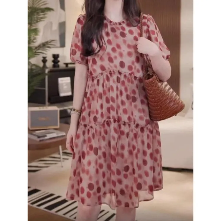 2025新款今年流行爆款气质巨好看的小众不撞款小个子连衣裙女夏季