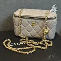 95新 Chanel/香奈儿 多多奢品/香奈儿金球化妆盒子包/98新包展
